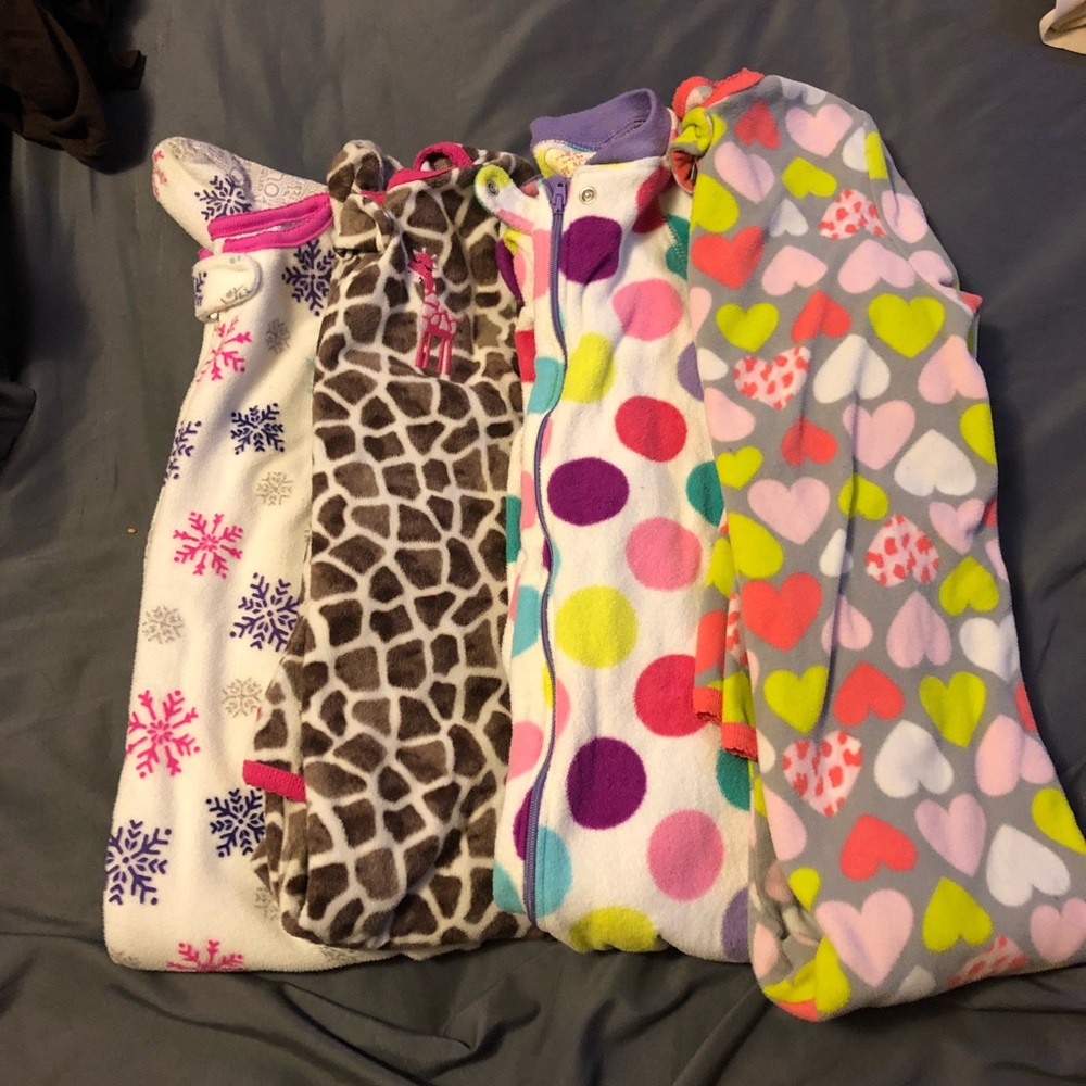 ❤️Bundle of 4T and 5T onesies